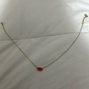 Kendra Scott Elisa Gold Pendant Necklace in Azalea Illusion